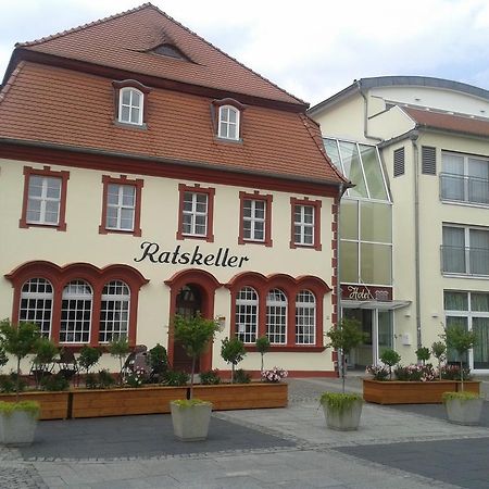 Garni-Hotel Zum Alten Ratskeller Vetschau Exteriér fotografie